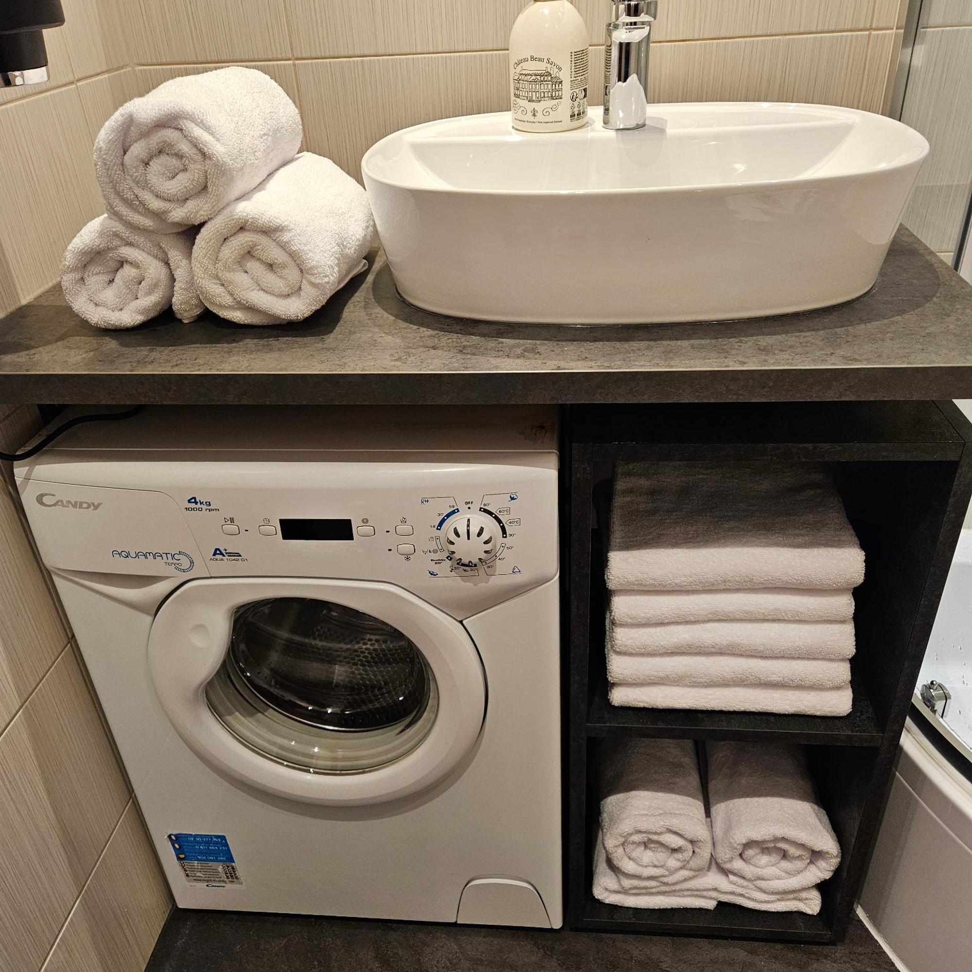 Apartment Studzienna *